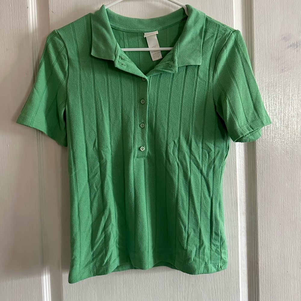 H&M green collared shirt
